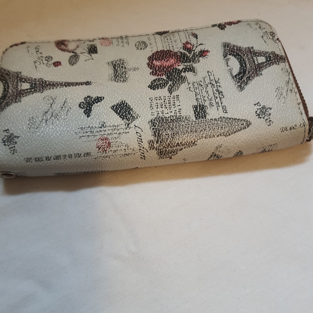 Wallet - Picture 4 of 5